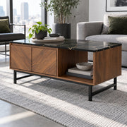 Salontafel - Woonkamertafel met Opbergruimte - 2 Deuren en Open Vak - Marmerlook & Walnoot - Metalen Frame - 100 x 45,7 cm