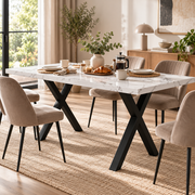 Rechthoekige Eettafel 140 x 80 x 76 cm – Marmerlook MDF Tafelblad – Zwarte Metalen X-Poten – Wit/Zwart
