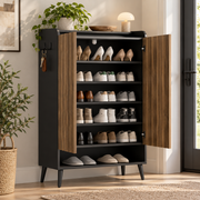 Schoenenkast – Schoenenopbergkast met 2 Deuren – Verstelbare Planken – Zijhaken – Houtlook Lattenfront – Zwart/Walnoot – 74,7 x 37,1 x 110 cm